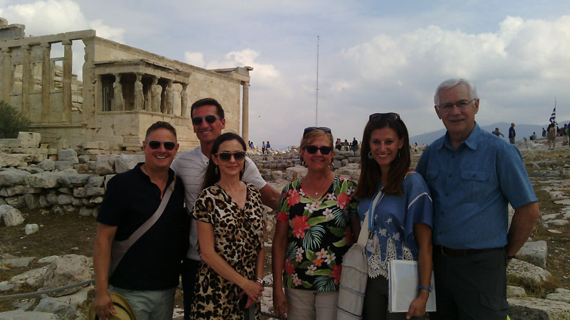En la Acrópolis, junto al Erecteion