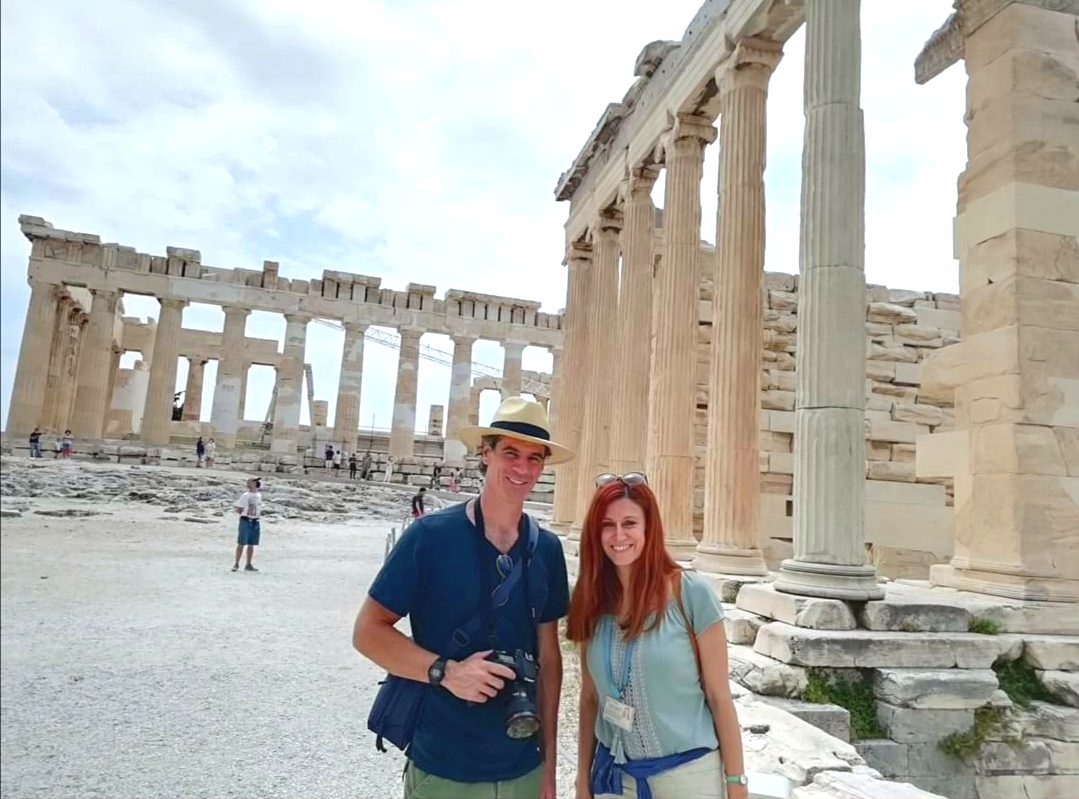 con el actor de  Hollywood Eddie Cahill en la Acropolis