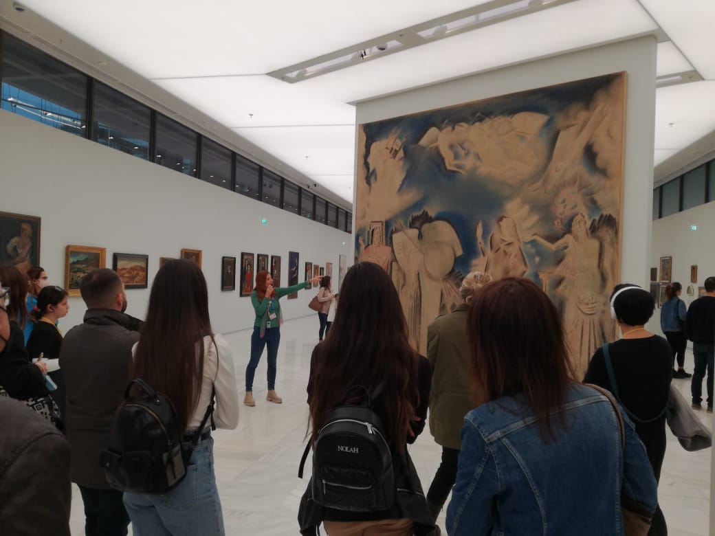 with a greek group at the National Gallery